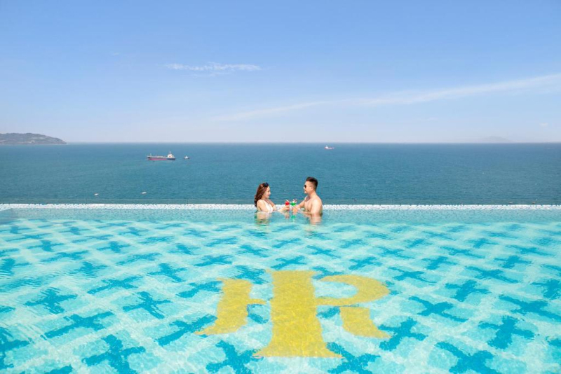 Top Khách sạn Đà Nẵng tốt view biển