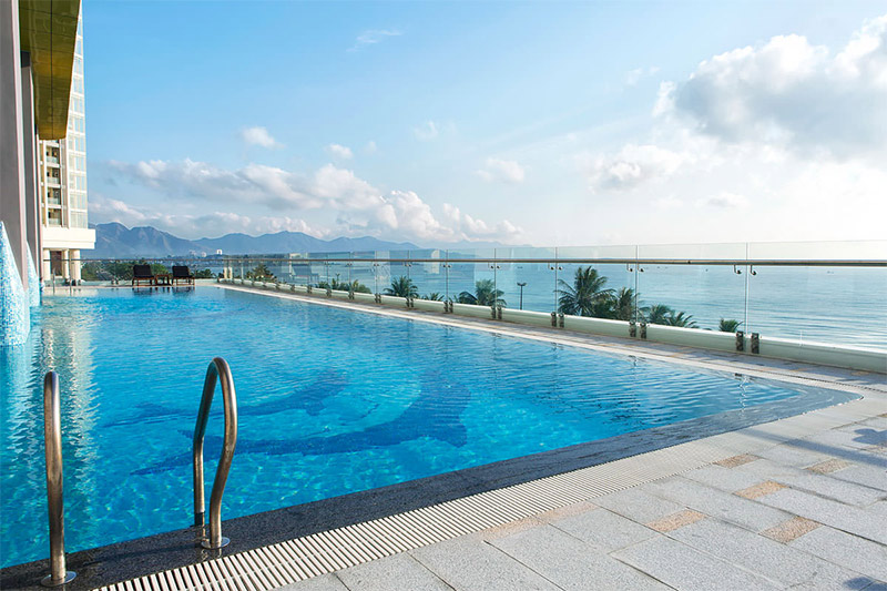 Khách sạn Nha Trang gần biển