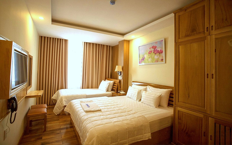 Khách sạn Nha Trang gần biển 2021