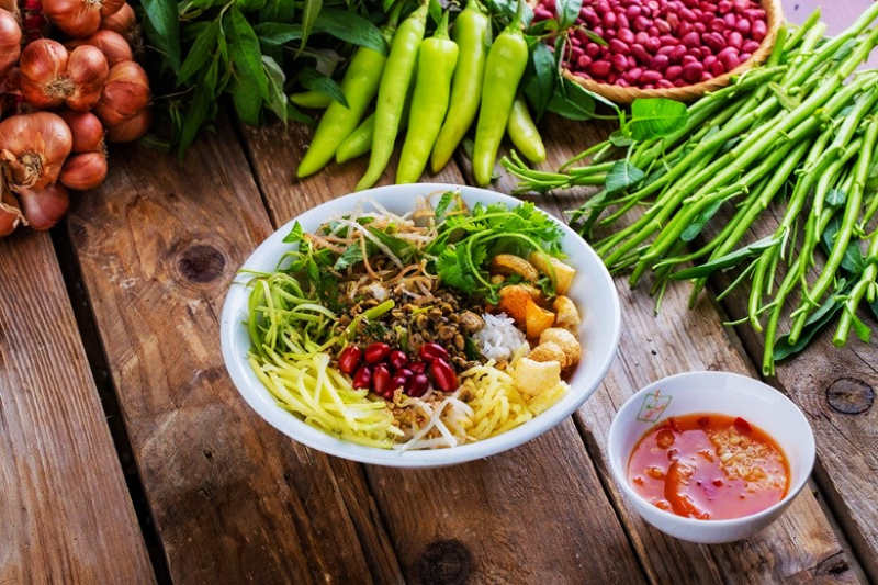 Kinh nghiệm du lịch Huế đặc sản