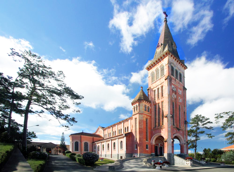 Nhà thờ chính toà Đà Lạt