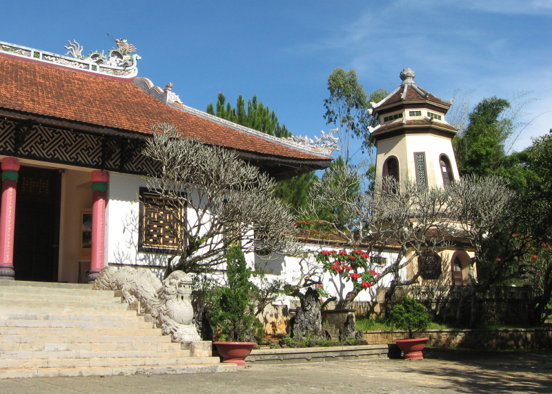 Top ngôi chùa ở Đà Lạt 5