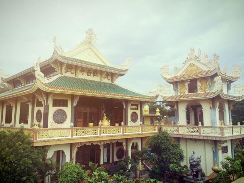 Top ngôi chùa ở Đà Lạt không thể bỏ qua