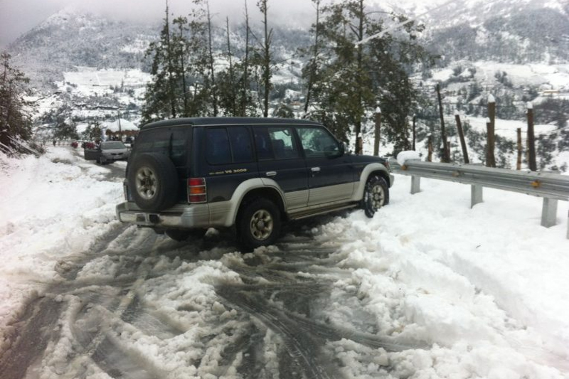 Tuyết rơi dày ở nhiều nơi miền Bắc